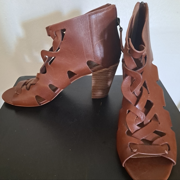 Cognac ankle heel peep toe sandle - Picture 3 of 6